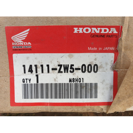 Honda Cam Shaft BF115 // BF130 NOS